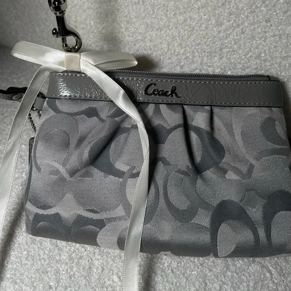 Coach Grey Wristlet - Picture 1 of 4